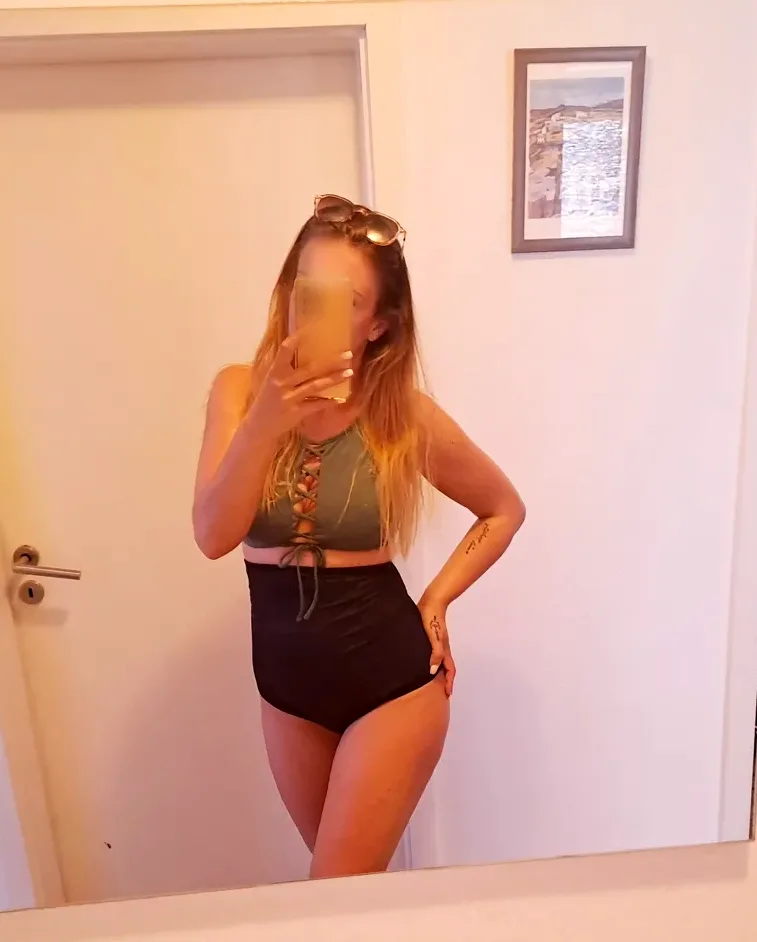 Nunzia, 33 anni